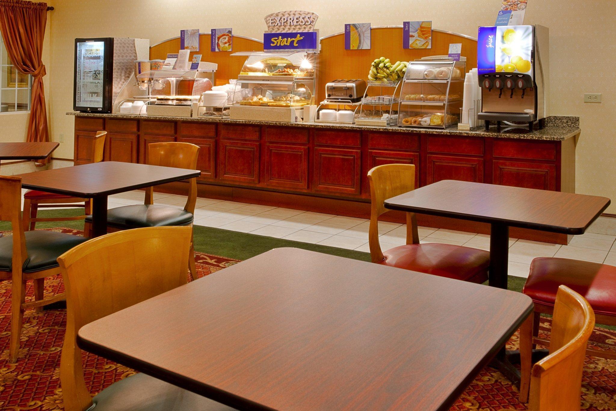 Holiday Inn Express - Spring Hill By Ihg Exteriér fotografie
