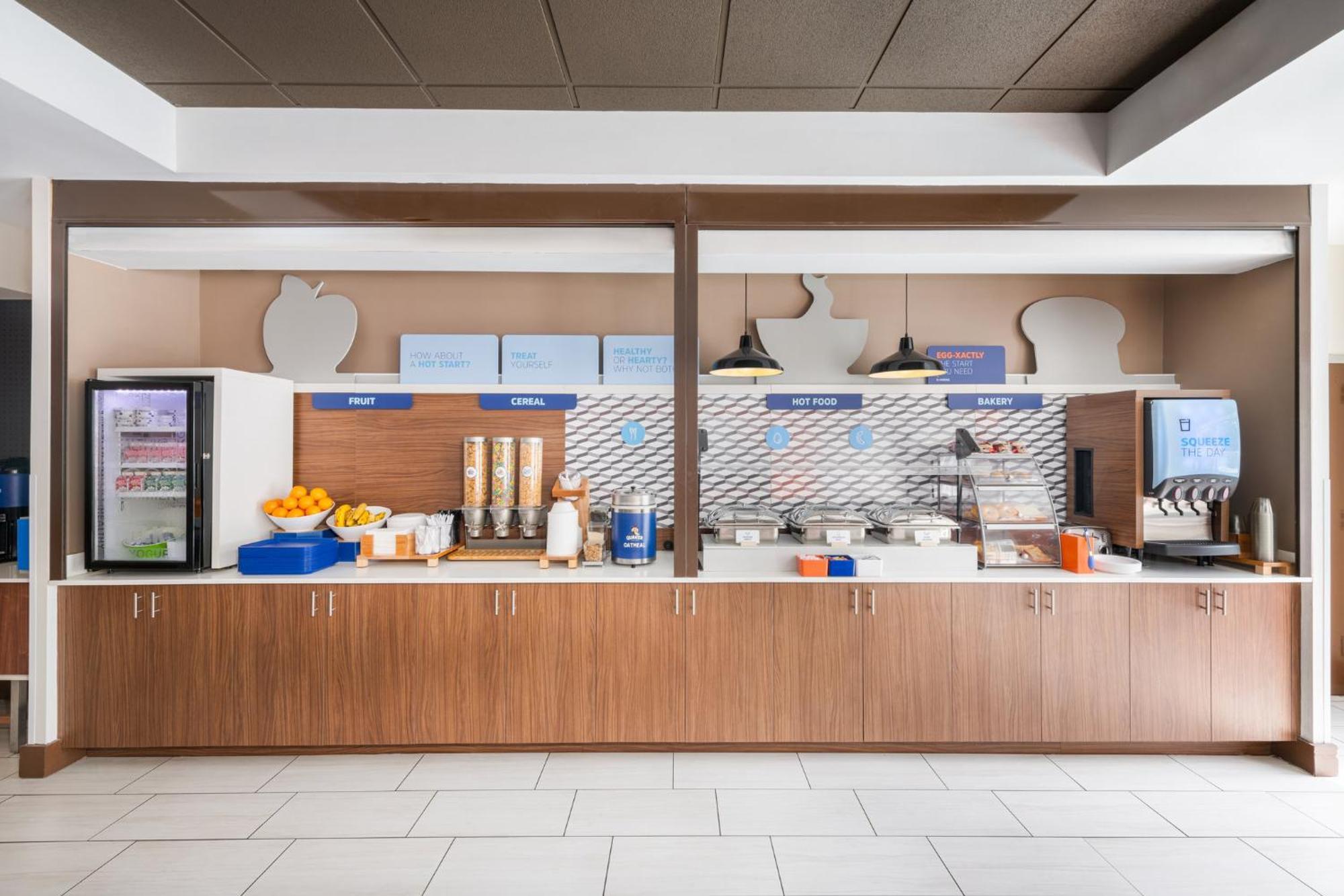 Holiday Inn Express - Spring Hill By Ihg Exteriér fotografie